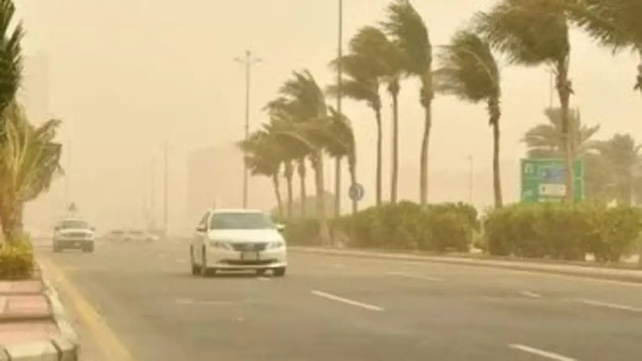 الأرصاد تحذر من تقلبات جوية ورياح محملة بالرمال تضرب معظم المحافظات المصرية